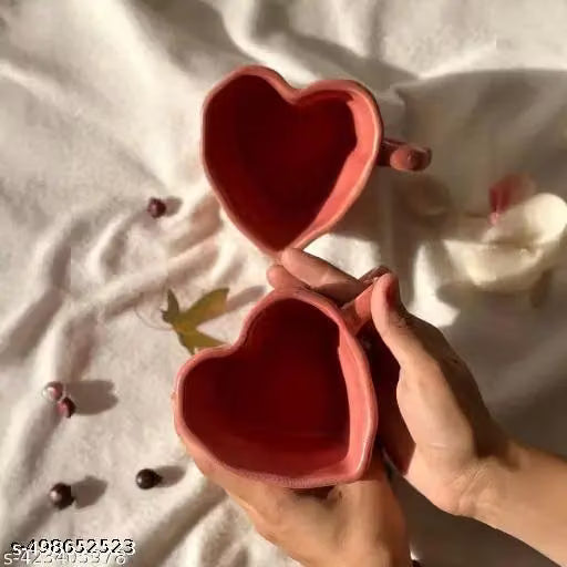 Heart-Shaped Ceramic Coffee Mugs – Set of 2