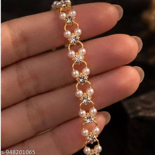 Floral Pearl and Stone Party Wear Necklace