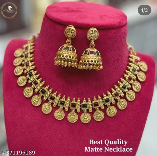 Matte Gold Traditional Stone Necklace and Earring Set