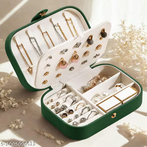 Green Two Layer Faux Leather Jewellery Box with Earring Pad