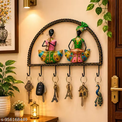 Hand-Painted Rajasthani Musician Iron Key Holder