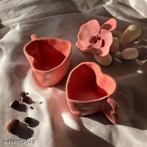 Heart-Shaped Ceramic Coffee Mugs – Set of 2