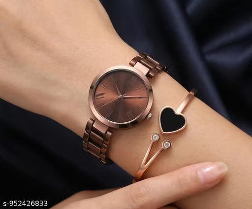 Brown Round Dial Watch with Metal Bracelet and Bracelet Accessory